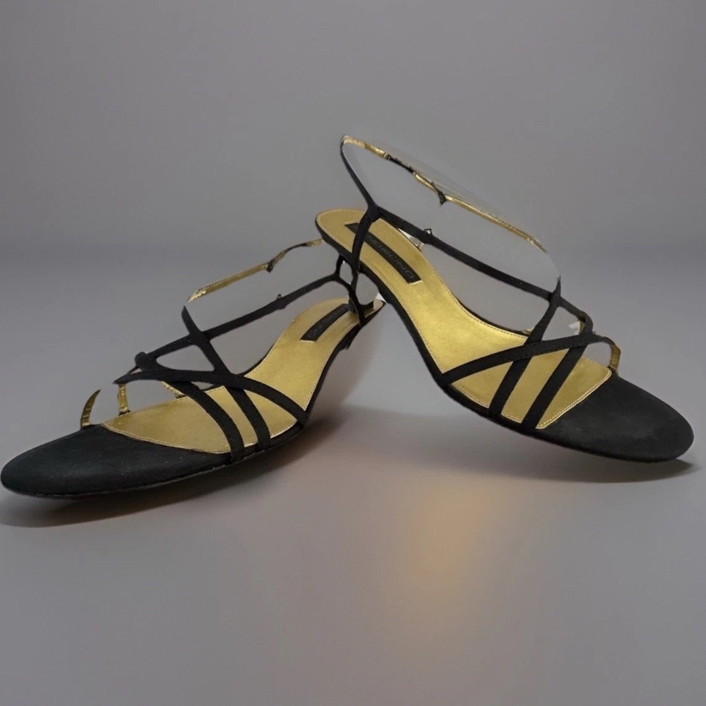 Bandolino Womens Black Strappy Sandal 2" Heel Size 7